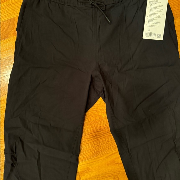 Lululemon Essential Affinity MR Jogger BNWT Size 10 - Picture 5 of 12